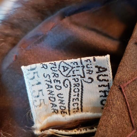 Saint Paul fur stole - Picture 5 of 5